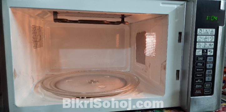 Microwave Oven (Singer)